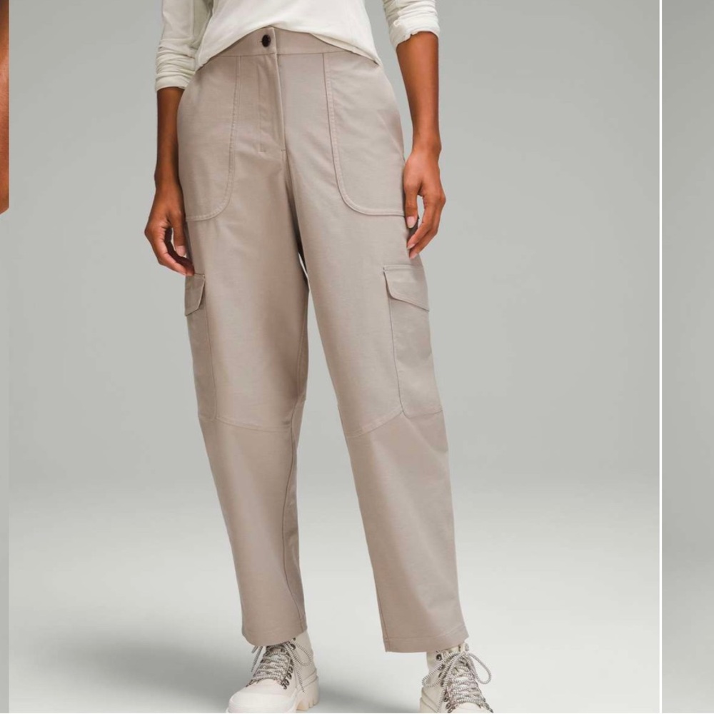 Lululemon Light Utilitech Cargo Pocket High-Rise Pant Riverstone
